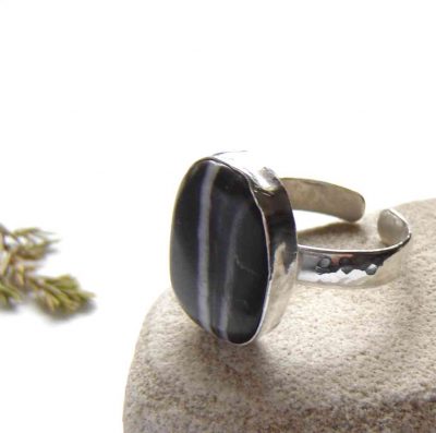 Natural Black Quartzite Hammered Silver Ring. A natural stone, hammered silversmithed ring handmade in black and white British quartzite which I have collected by hand in the North East of England.