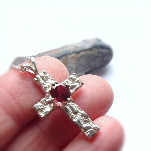 Natural Red Garnet Cross Necklace. Textured silver cross necklace handcrafted in garnet gemstone.in red garnet gemstone